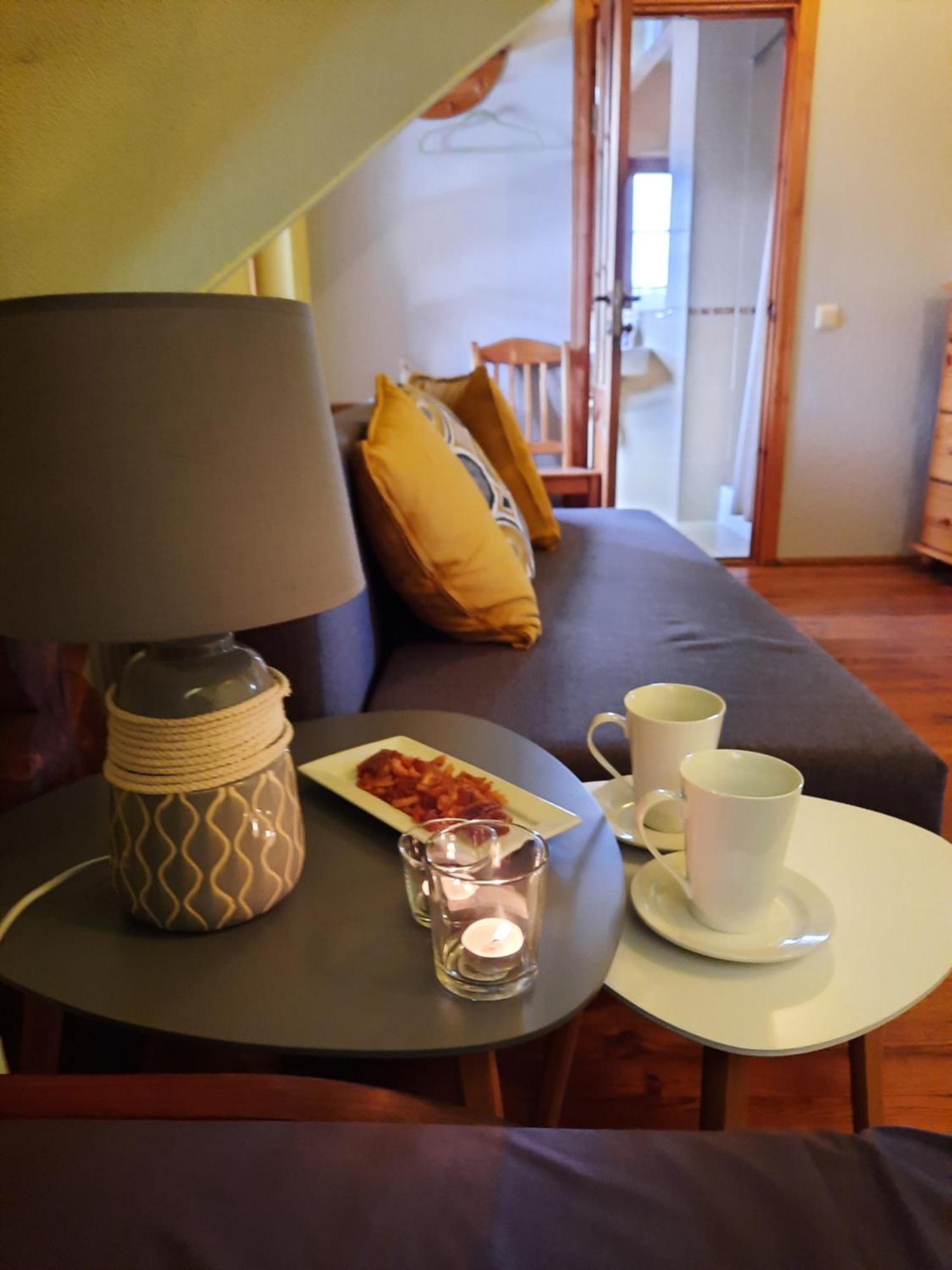 Jaun-Ievinas Hotell Rauna Exteriör bild